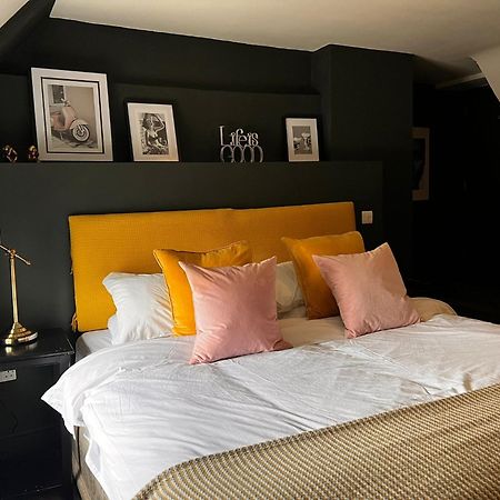 El Camino Suites Stamford Kamer foto